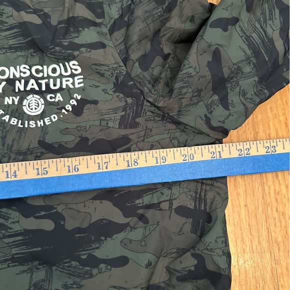 Element Camo Button front Women's  Size L(j5 - Picture 6 of 11